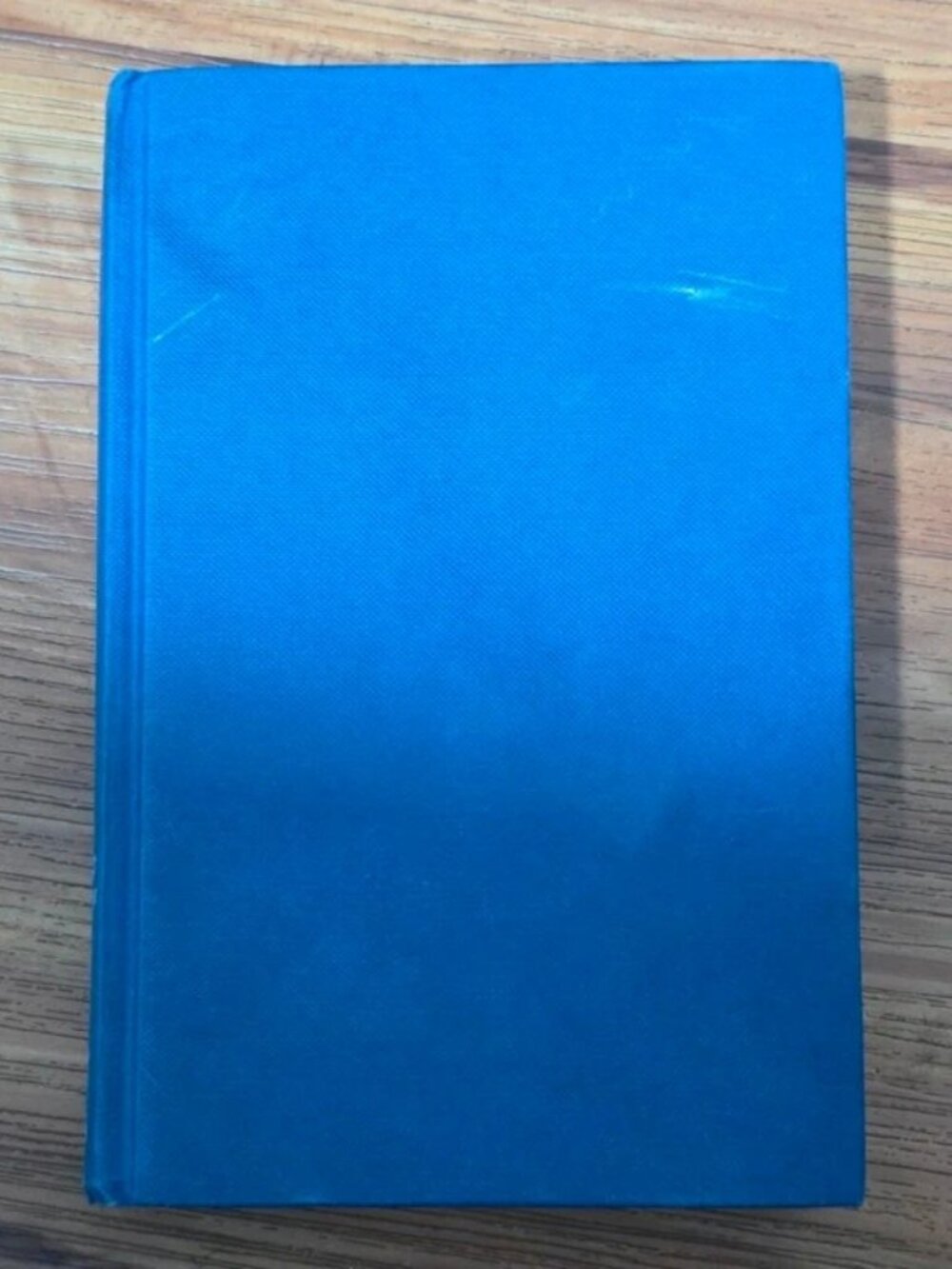 Hunting with Barracudas by Chris Snyder, Hardcover, 2009, Skyhorse Publishing